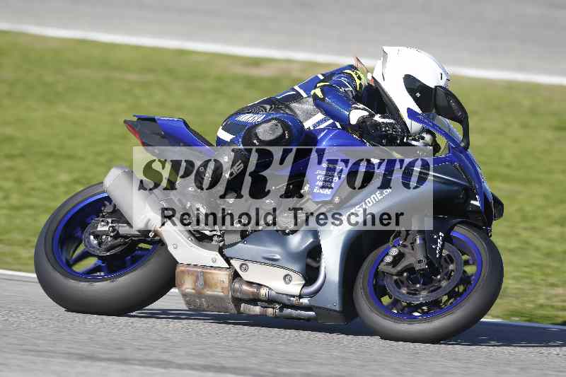 /Archiv-2025/02 28.-31.01.2025 Moto Center Thun Jerez/rot-red/31